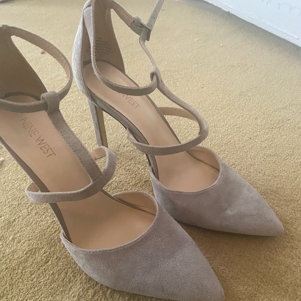 Nine West Women's Tan Suede Heels